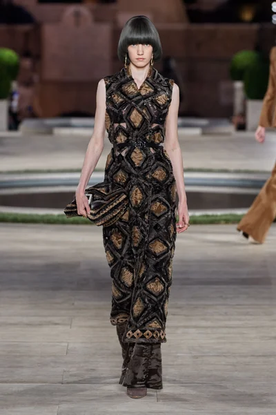 Look 21